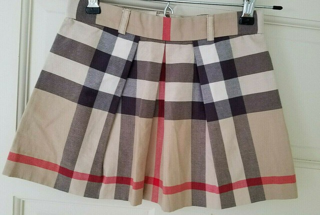 burberry pattern pleated skirt