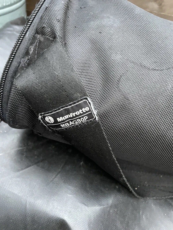 Manfrotto 525MVB Professional Video Tripod With 503 fluid h - Image 4 of 4