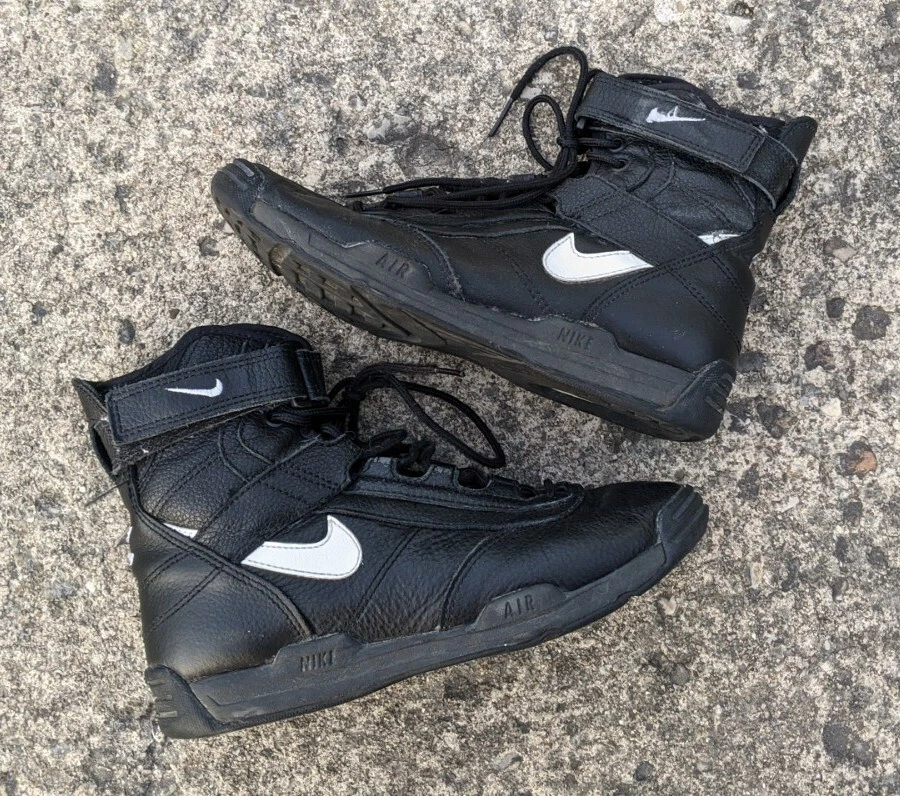 Vintage 90s Nike Air Total Body Spar high top w/strap rare women in |