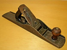 Antique Stanley Bailey No 6 wood plane 17.75"