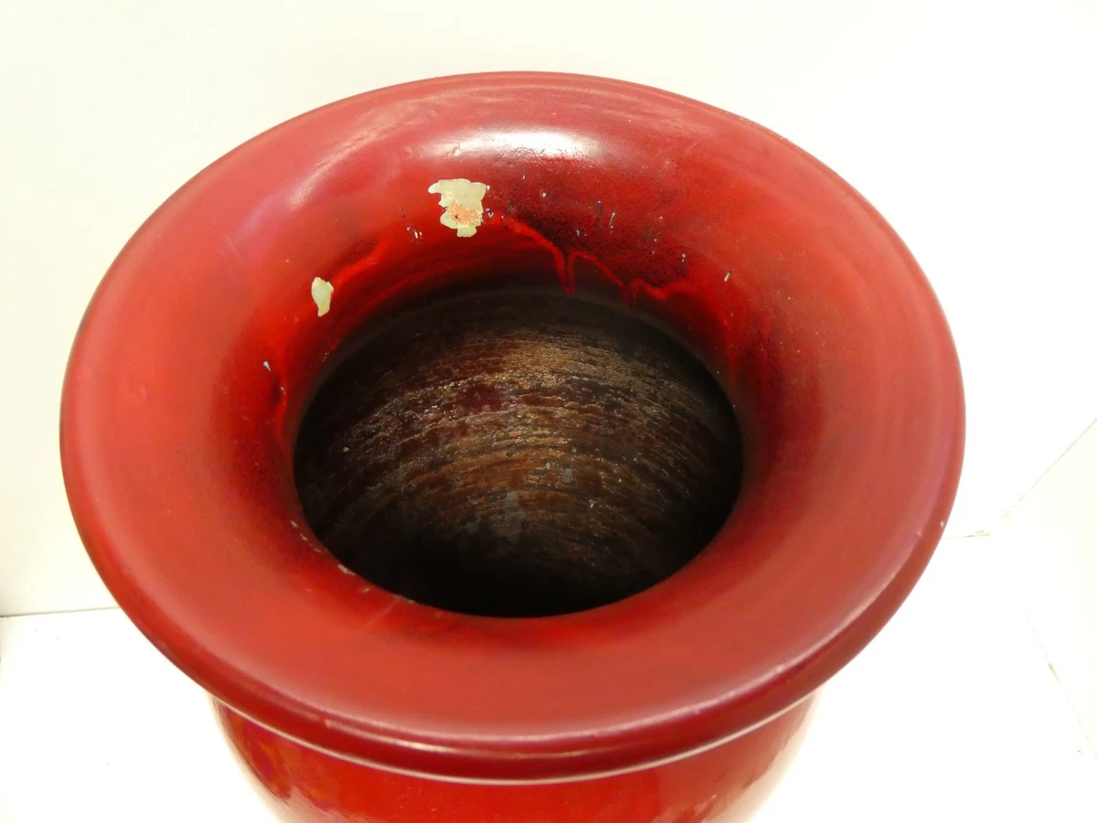 LARGE CHINESE POTTERY CERAMIC BOULBOUS VASE - PAINTED OX BLOOD RED