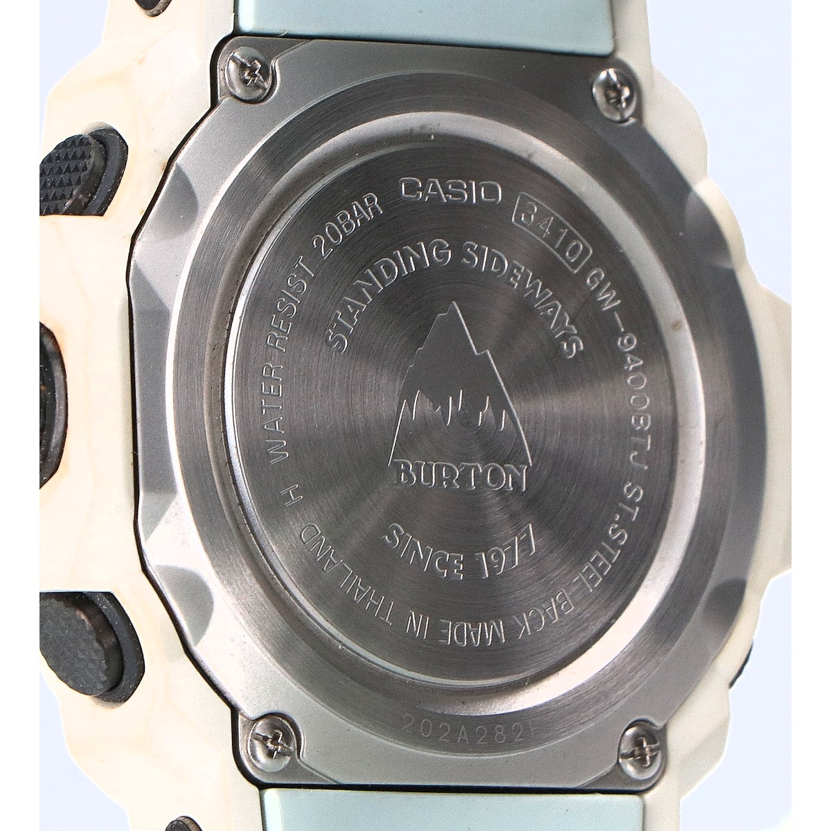 美品　G-SHOCK GW-9400BTJ-8JR　CASIO G-SHOCK 12/11発売☆カシオ BURTON タイアップモデル 【GW-9400BTJ-8JR