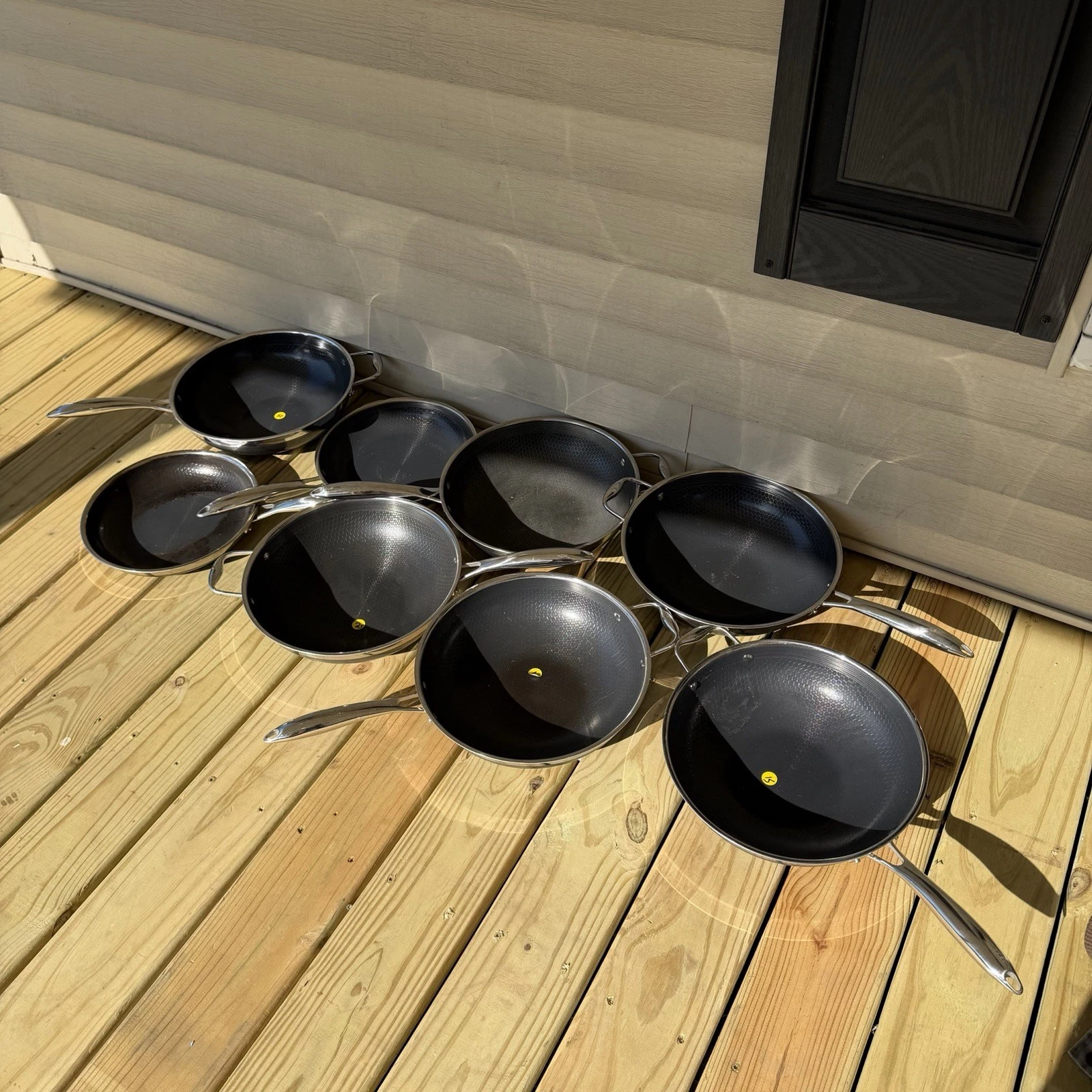 Hexclad Hybrid Cookware 8 Piece Set Preowned Great Condition
Opens in a new window or tab