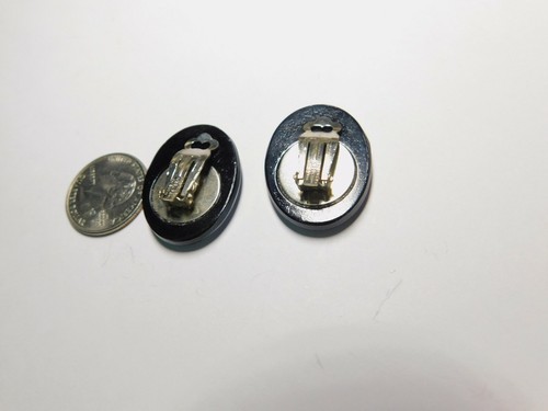 Western Germany Diamond Cut Dark Gray Glass Oval Clip On Earrings Vintage - Picture 4 of 5