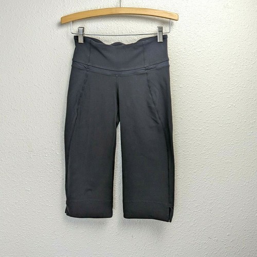 Lululemon Womens Black Crop Knee Length 