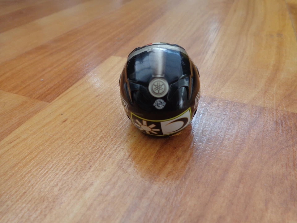 MINICHAMPS 1/8 Valentino Rossi Winter Testing 2007 Moto GP AGV Motorradhelm - Bild 3 von 3