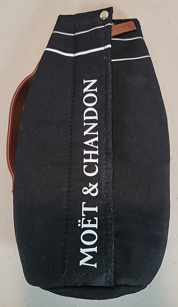 Moet & Chandon Champagne Zip Up Insulated Bottle Cover Jacket Sleeve Chiller