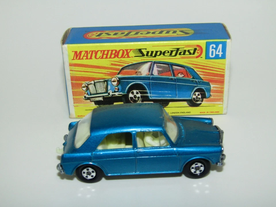Matchbox Superfast Nº 64 M.G. 1100 radios cuadrados pequeños muy raros nuevo en caja Foto 4 de 4