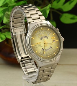 46d40 orient automatic movement