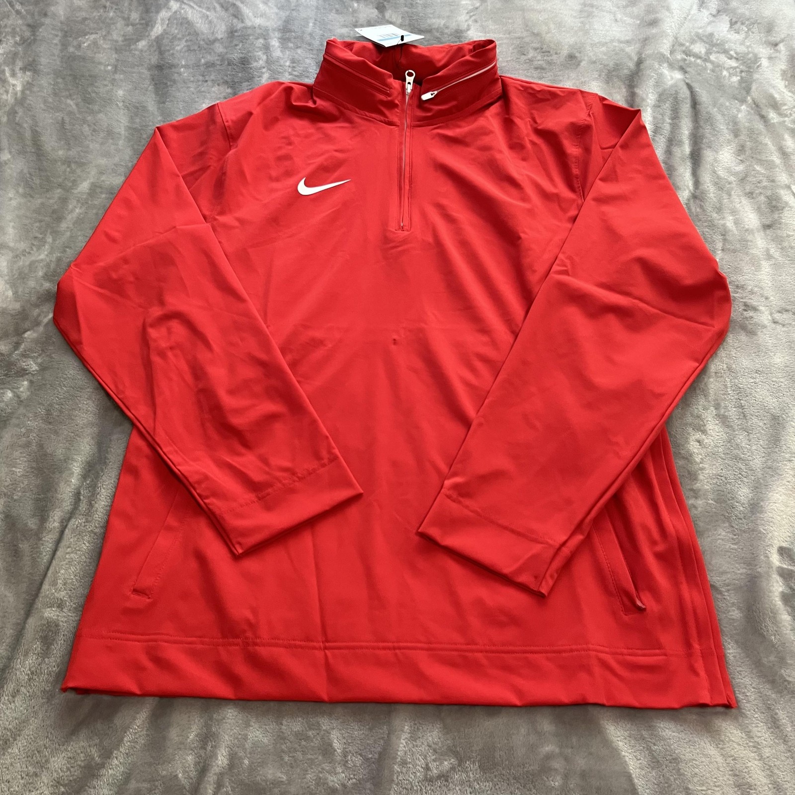 SACAI X NIKE Nike Pullover Giacca Uomo Rosso Medio FJ9545 657 Swoosh con Cappuccio Mezza Zip Tasche