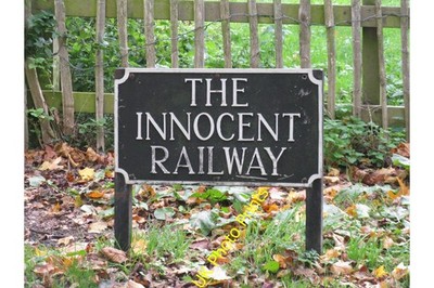 Foto A2 The Innocent Railway Edinburgh A Schild markiert den Weg in Holyr c2014