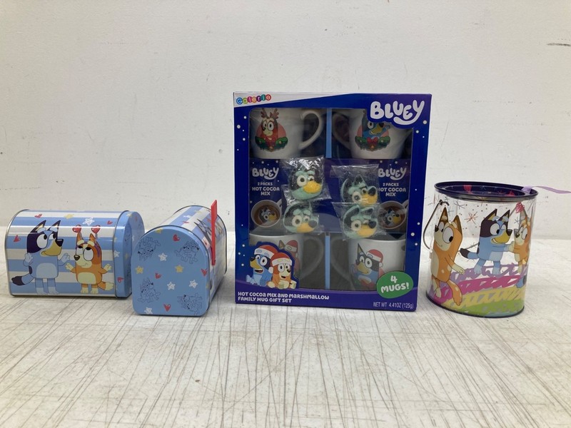 Lot Of 4 Bluey items Tin 2 mini Mailboxes & 1 Valentine's Day slotted cylindrica
