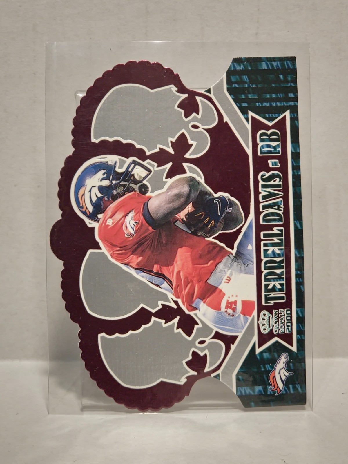 2000 Pacific Crown Royale - Terrell Davis #29