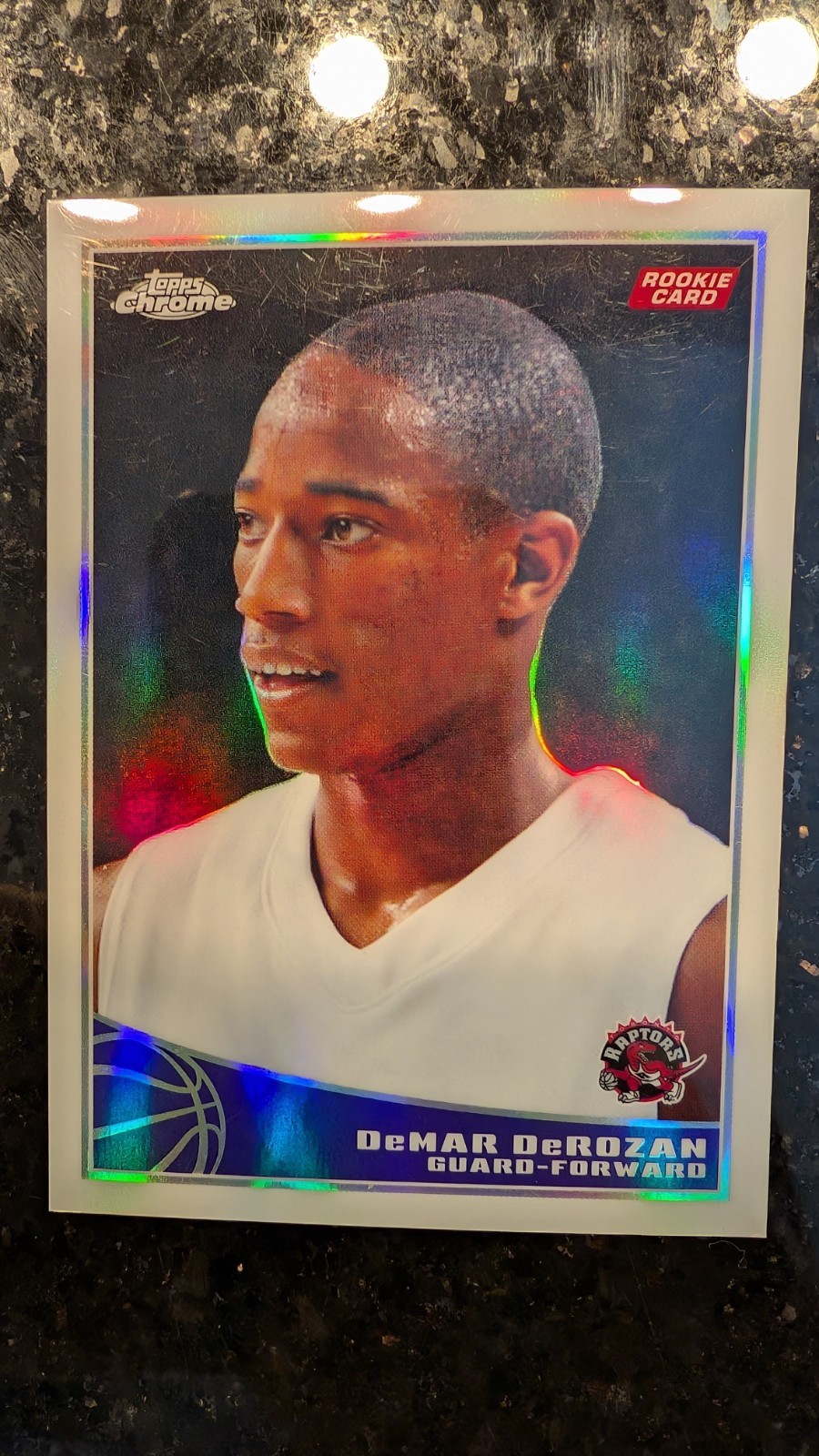 2009-10 Topps Chrome Basketball Card #100 Demar DeRozan Rookie Refractor /500 