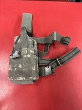 Military Issue EAGLE INDUSTRIES MOLLE UNIVERSAL ACU Holster