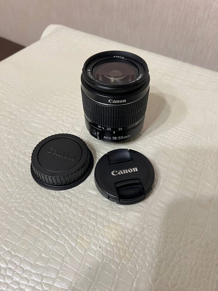 Lente zoom Canon EF-S 18-55 mm 1:3,5-5,6 IS con tapa superior probada funcionando limpio Foto 2 de 4