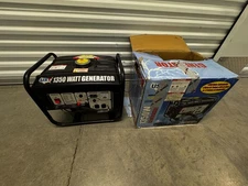 UST 1350 WATT GENERATOR GG1350 N. Used for less than 5hours