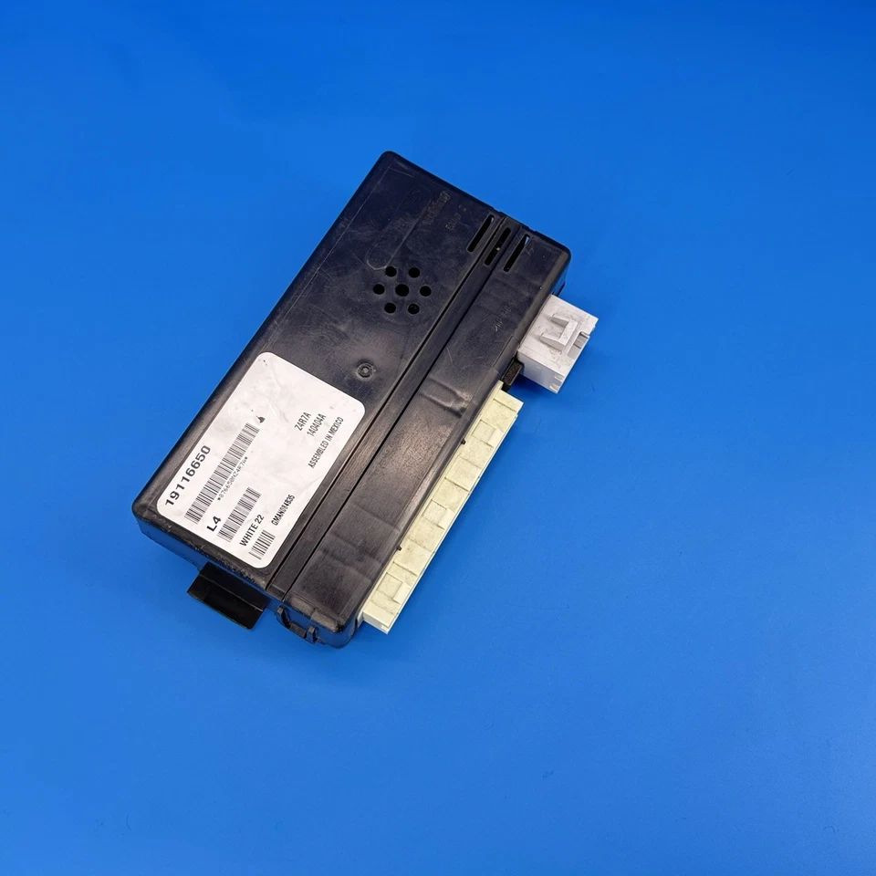 2003 Saturn L Series L200 L300 BCM Body Control Module 19116650 TESTED - Image 2 of 4