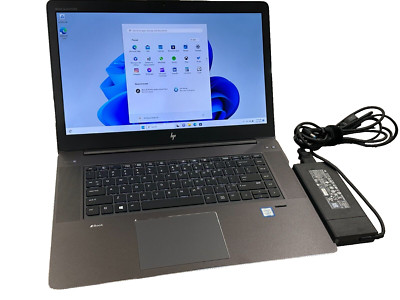高性能HP ZBook Studio G4 i7-7th 32GB 1TB HP ZBook G4 Workstation Core i7-7700HQ, 32GB RAM 1.TB (512+512