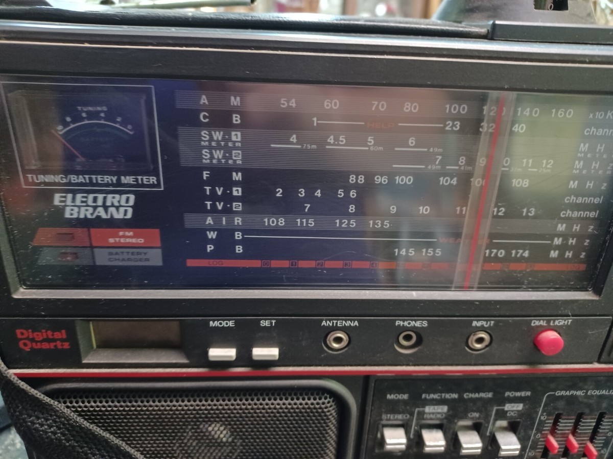 Electro Brand Model 2971 Band Shortwave Radio Cassette