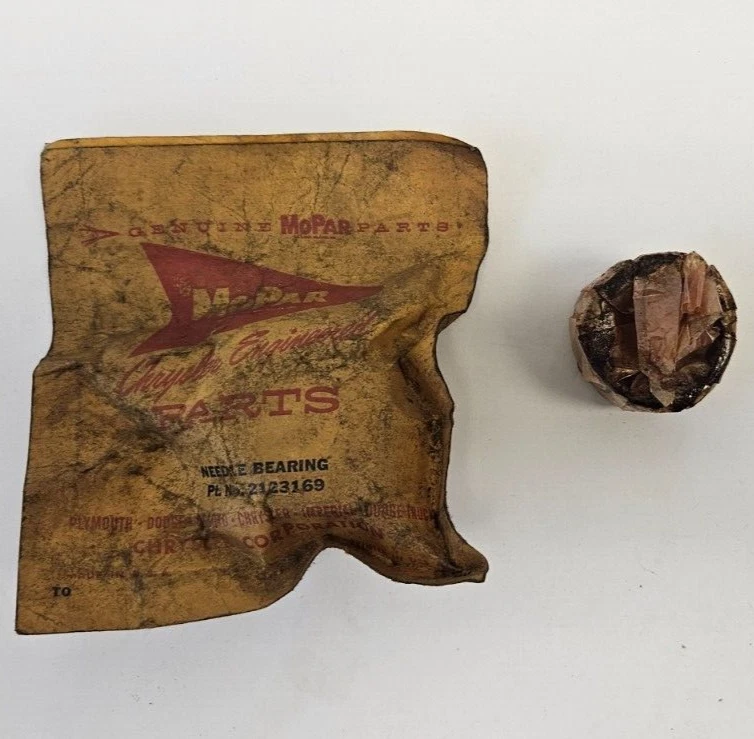 Верхний подшипник корпуса рулевого сектора 1960-1964 Plymouth Dodge 2123169 новый из старых запасов - Изображение 3 из 4