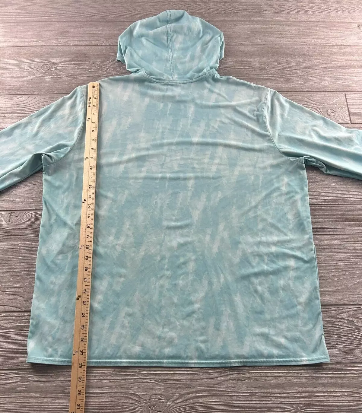 patagonia lightweight outdoors hiking swim hike hoodie