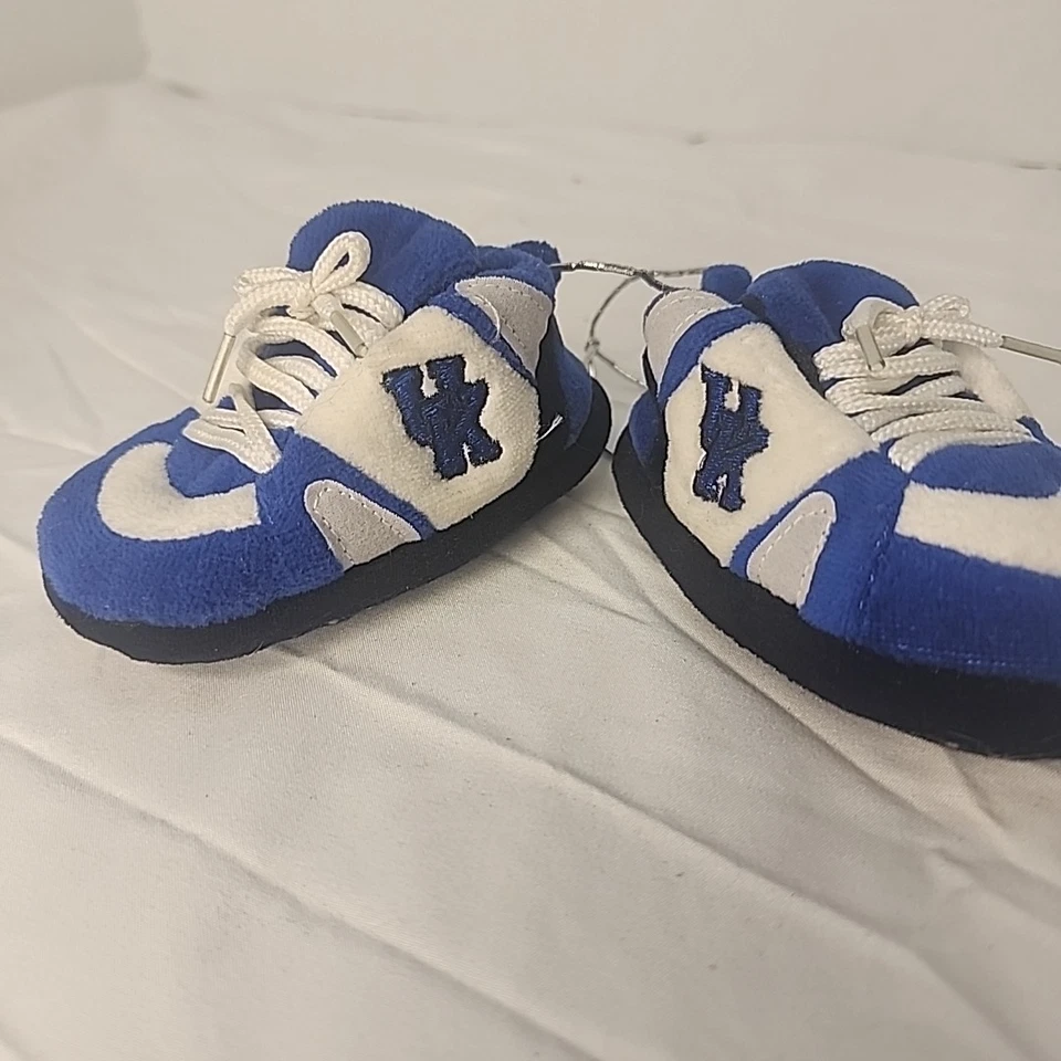 University of Kentucky Wildcats NCAA Baby First Slippers Birth-9 Mo. Comfy Feet - Image 4 of 4