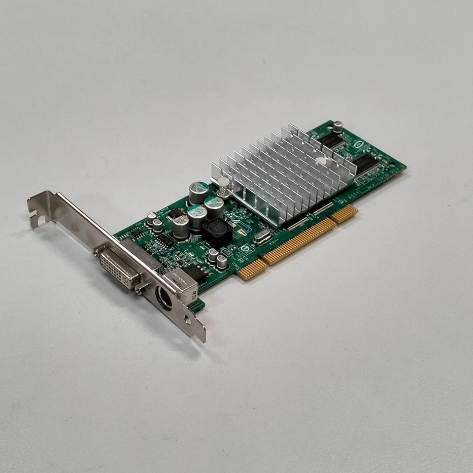 Nvidia Quadro NVS55 64MB DDR Full-Height PCI Graphics Card 406412-001 406272-001 - Image 2 of 4