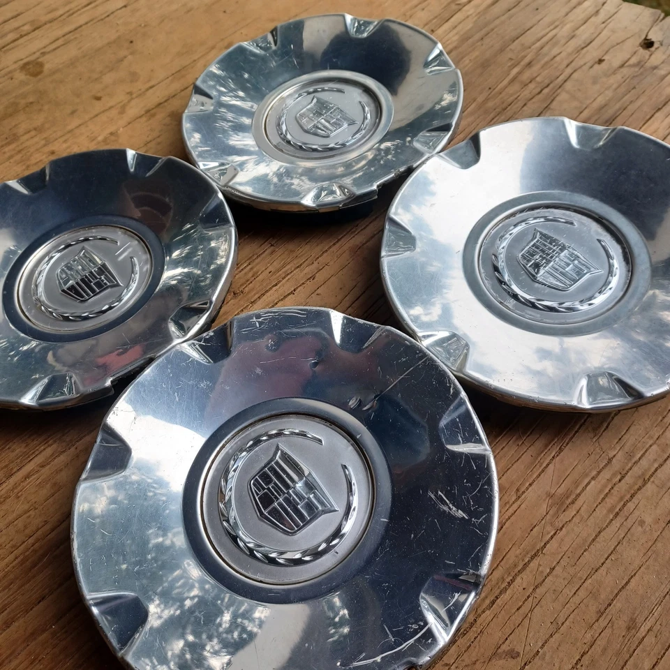 Juego de 4 tapas centrales Cadillac CTS o STS, cromo 2004-2008 pieza # 9595437 S09 Foto 2 de 3