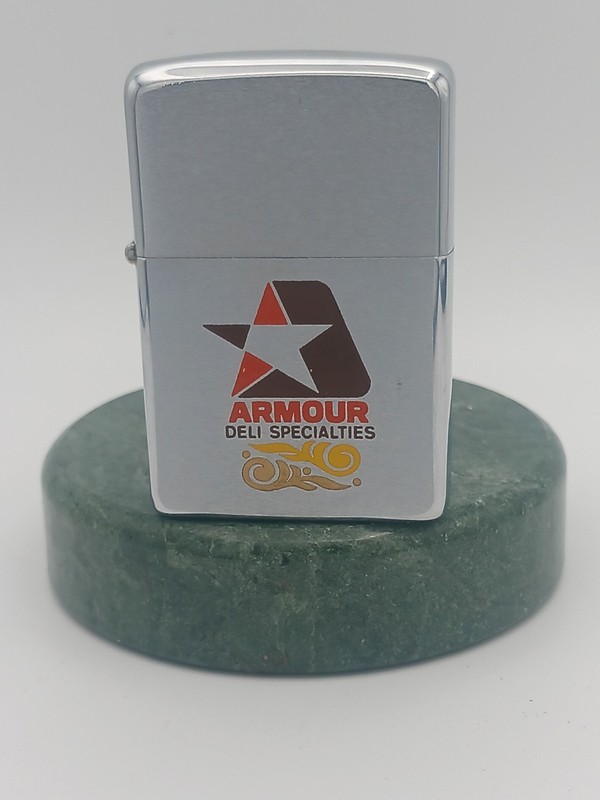 Vintage 1970 Zippo Lighter Armour Deli Specialties Good Color Sparks!!!