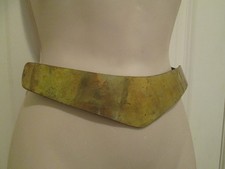 Vintage 70s ARTISAN Hammered BRASS Large BUCKLE LEATHER STRAP Ladies Belt