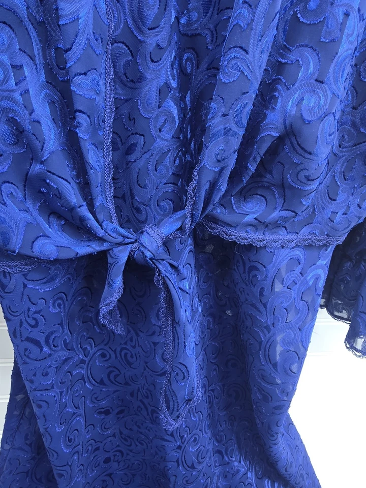 Lucie Ann II Vintage Royal Blue Long Lace sheer Nightgown & Poet Sleeve Jacket M - Image 4 of 4