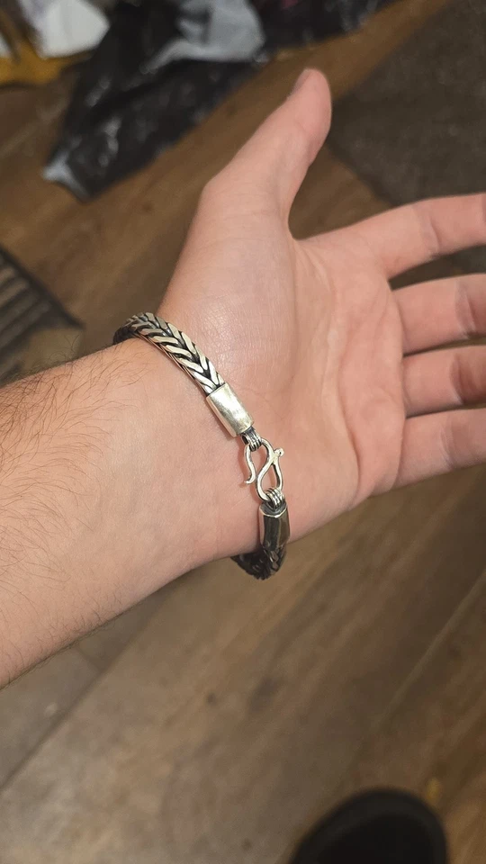 999. Pulsera cola de zorro hecha a mano de plata pura Foto 2 de 3