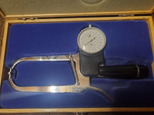skinfold body fat measuring calipers John bull in wood box