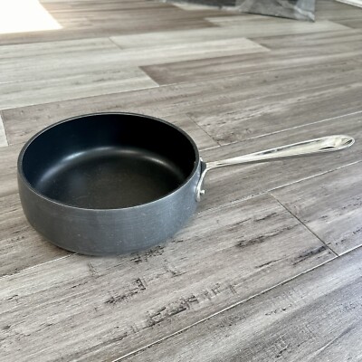 All-Clad HA1 Hard Anodized Nonstick Sauce Pan No Lid 2.5 Quart Pot