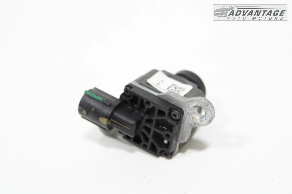 Dodge Durango 2014-2020 visión trasera cámara de estacionamiento de respaldo 68367610ab OEM Foto 3 de 4