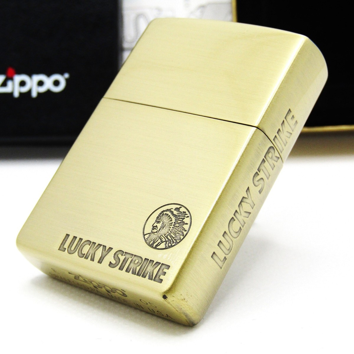 LUCKY STRIKE 2005 LIMITED EDITION ZIPPO