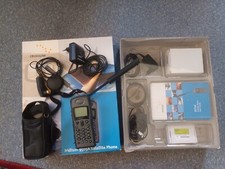 Iridium Satellitentelefon mit Zubehör,  gültiger SIM und 1300 Freiminuten