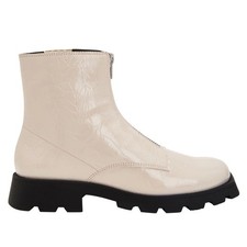 NIB Katy Perry Daarling Combat Boot Chalk Cream Wrinkle Patent Women's Size 5.5