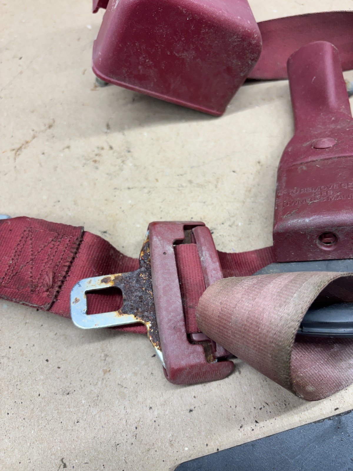 1993 1994 1995 Dodge Ramcharger Van Red Seat Belt Retractor For Parts Fix Rough