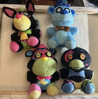 LOT OF 4 FUNKO FIVE NIGHTS AT FREDDYS FNAF Stuffed Plus he s