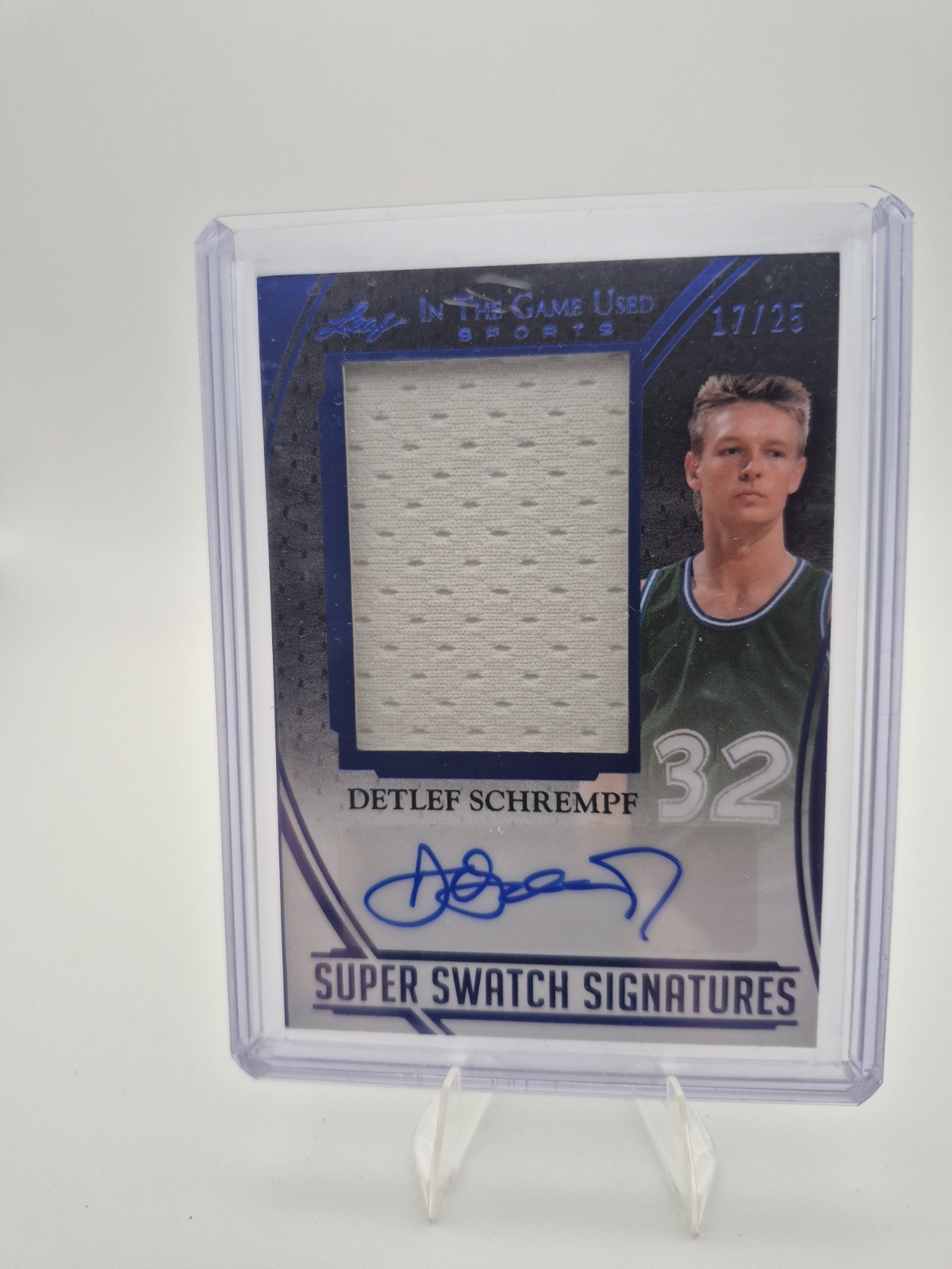 DETLEF SCHREMPF 2025 LEAF In The Game Used AUTO PATCH/RELIC /25