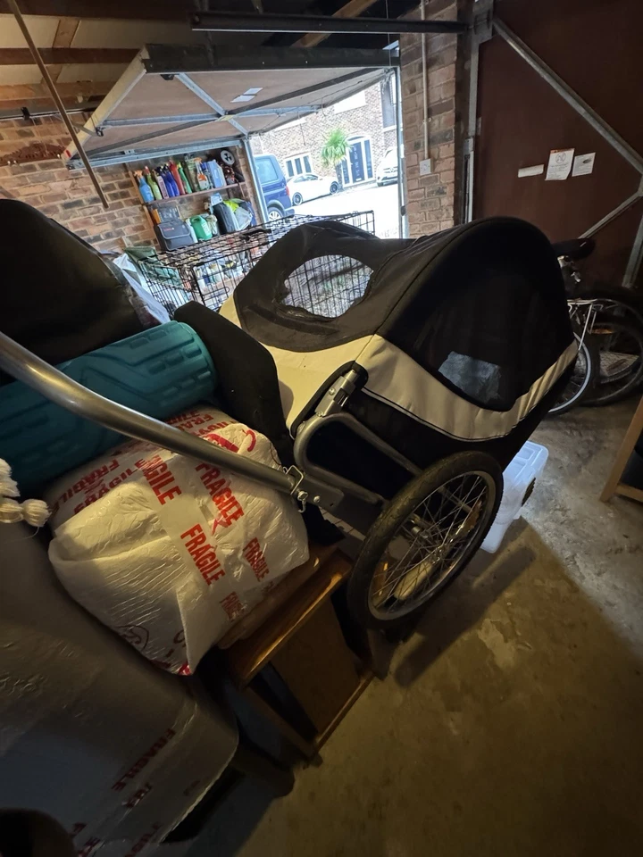 Paw hut Steel Dog Bike Trailer Cart Carrier For Bicycle Water Resistant Black - Image 2 of 3