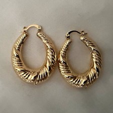 Gold Tone Twisted Ribbed Round Hoop Earrings Hinged Closure No Stone