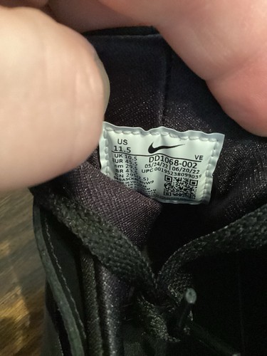 DS 2022 Nike Air Huarache Tripe Black Men’s Sz 11.5 - Picture 9 of 10