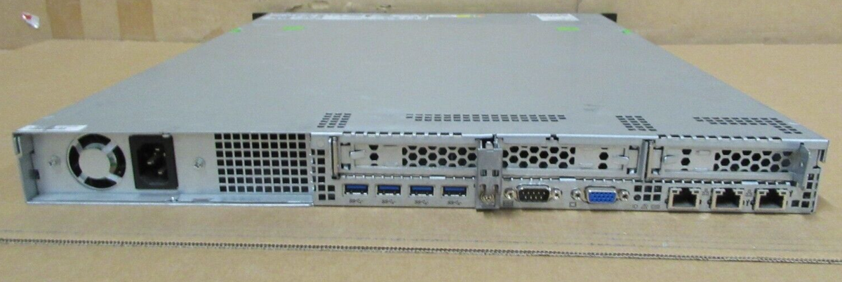 Fujitsu Primergy RX1330 M2 Xeon E3-1200V5 Family +4xUDIMM 4x 2.5