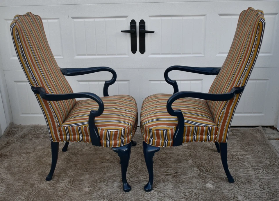 Par de sillas vintage de nogal americano estilo regencia Hollywood sillas decorativas Foto 3 de 4