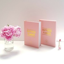 THE 100-DAY HAPPINESS PLANNER Pink Happiness Planner Guided Journal