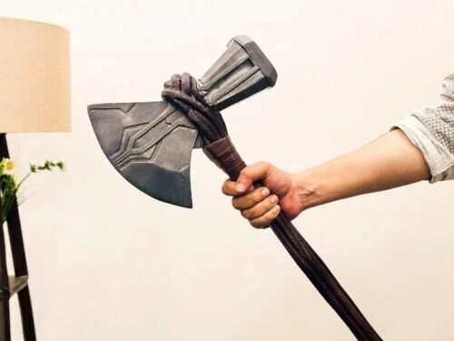 Avengers Infinity War Thor Stormbreaker Ascia 1:1 material de escena en metal Foto 2 de 4