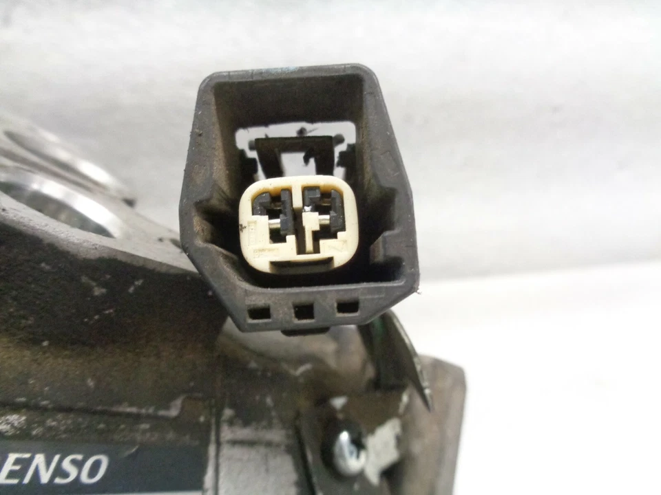 2004-2007 Cadillac CTS 3.6L A/C AC Compressor 447220-5362 OEM DK902391 - Image 3 of 4